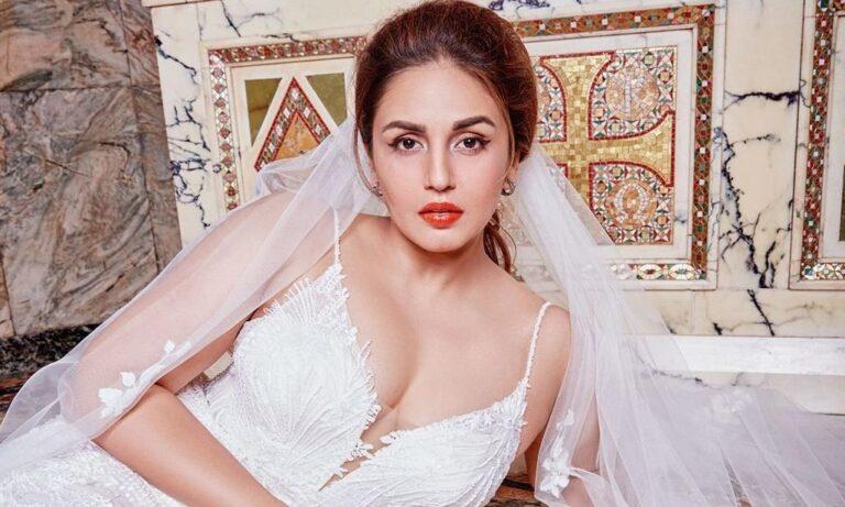 Huma Qureshi Age, Height, Measurement, Bra Size, Bio, Wealth