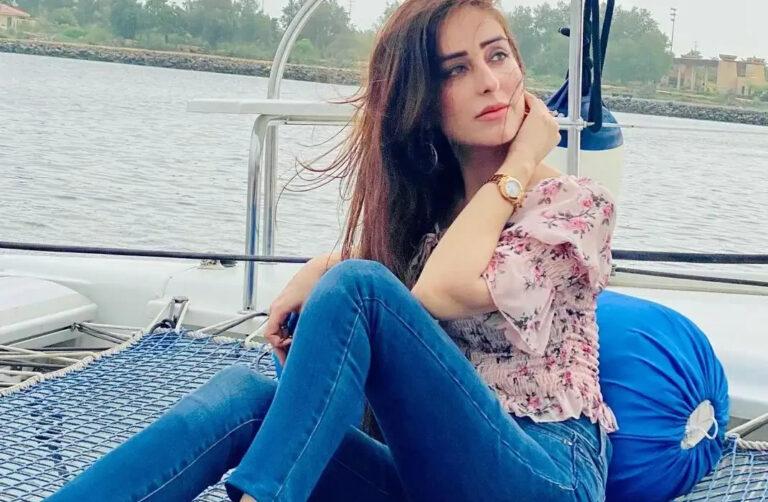 Sidra Niazi Age, Height, Measurement, Bio, Wealth